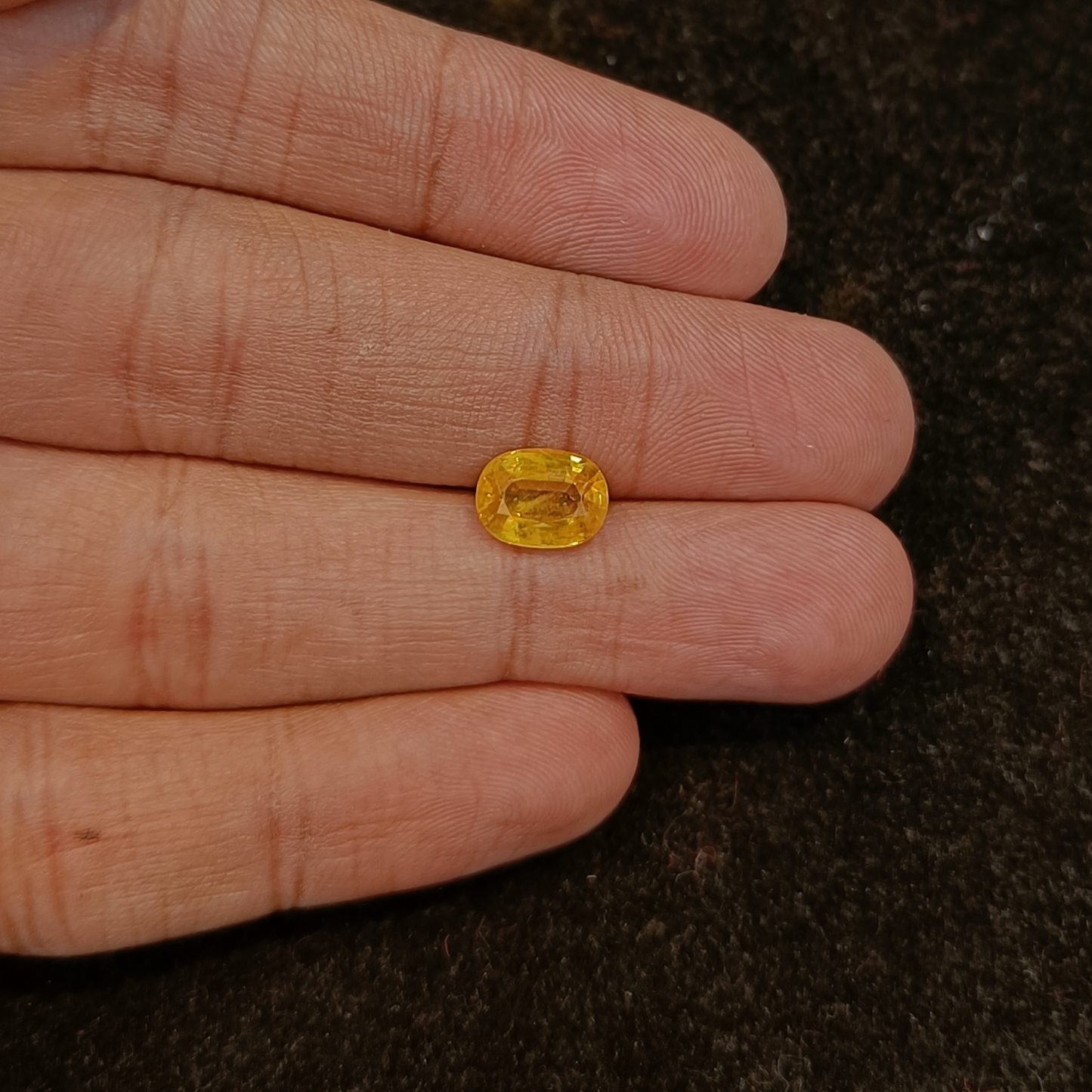 Yellow Sapphire - 2.78 Carats