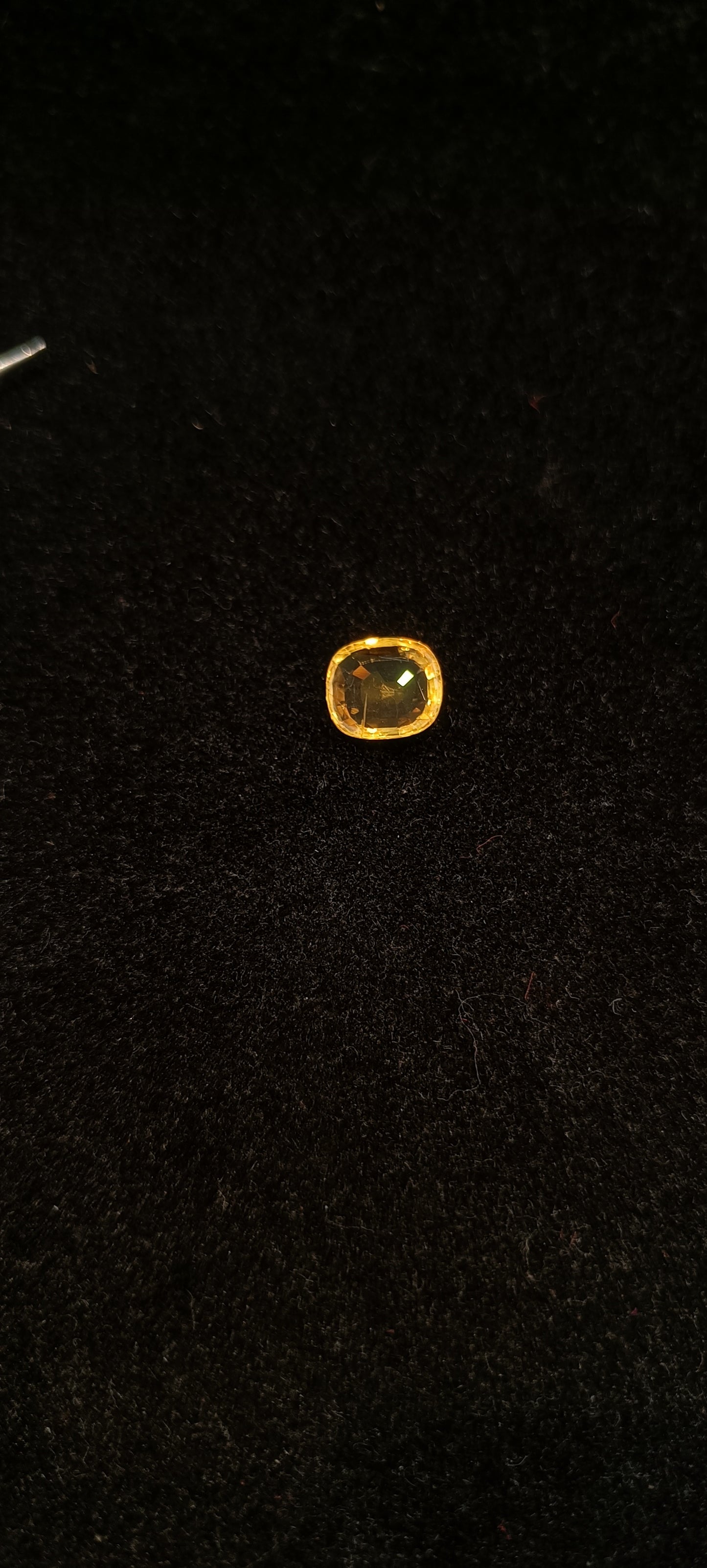 Yellow Sapphire - 4.25 Carats