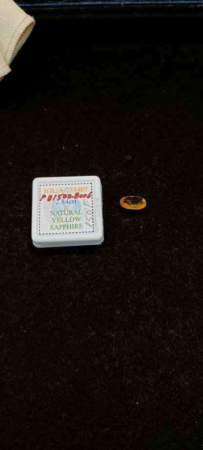 Yellow Sapphire - 2.84 Carats