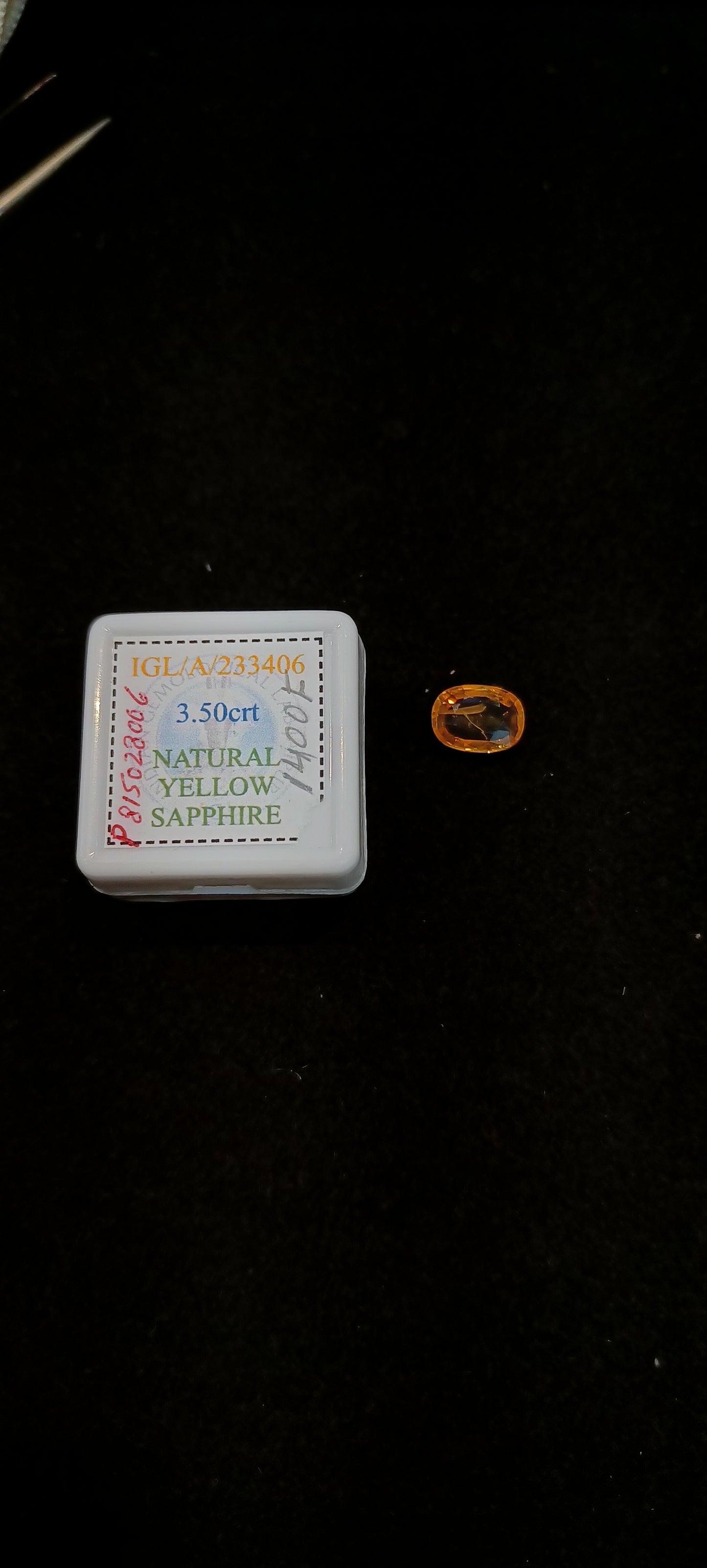 Yellow Sapphire - 3.50 Carats
