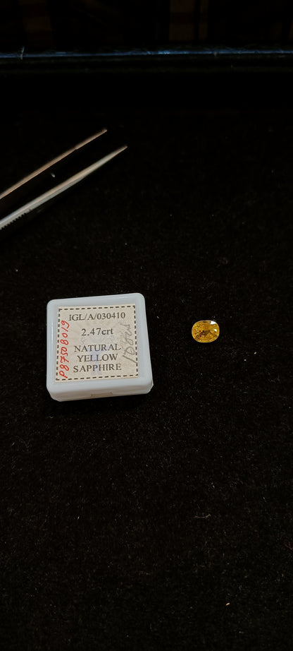 Yellow Sapphire - 2.47 Carats