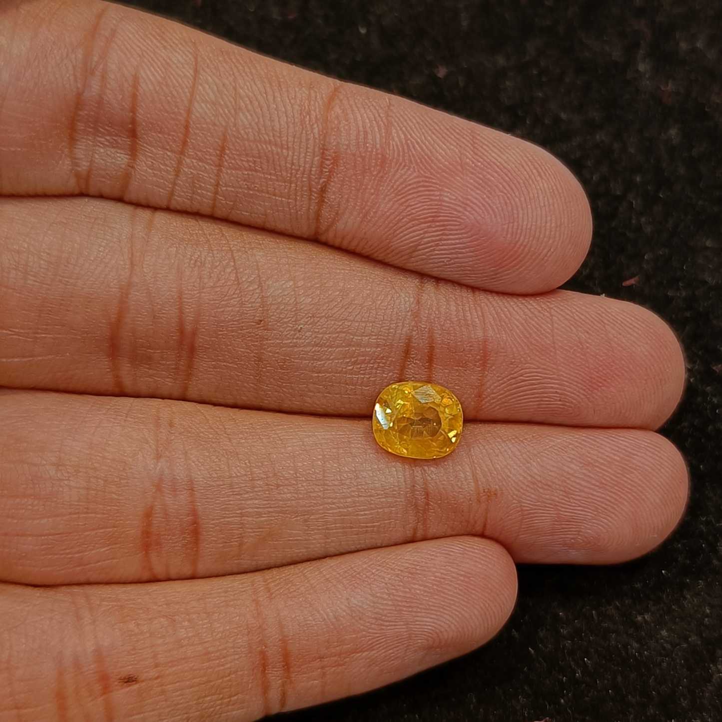 Yellow Sapphire - 3.00 Carats
