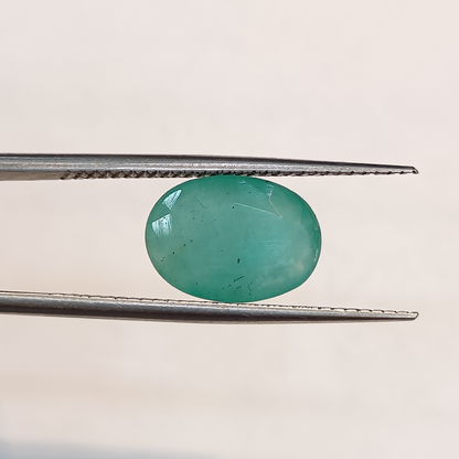 Emerald (Panna) - 3.32 Carats