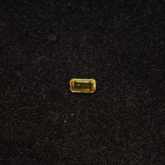 Yellow Sapphire - 2.07 Carats