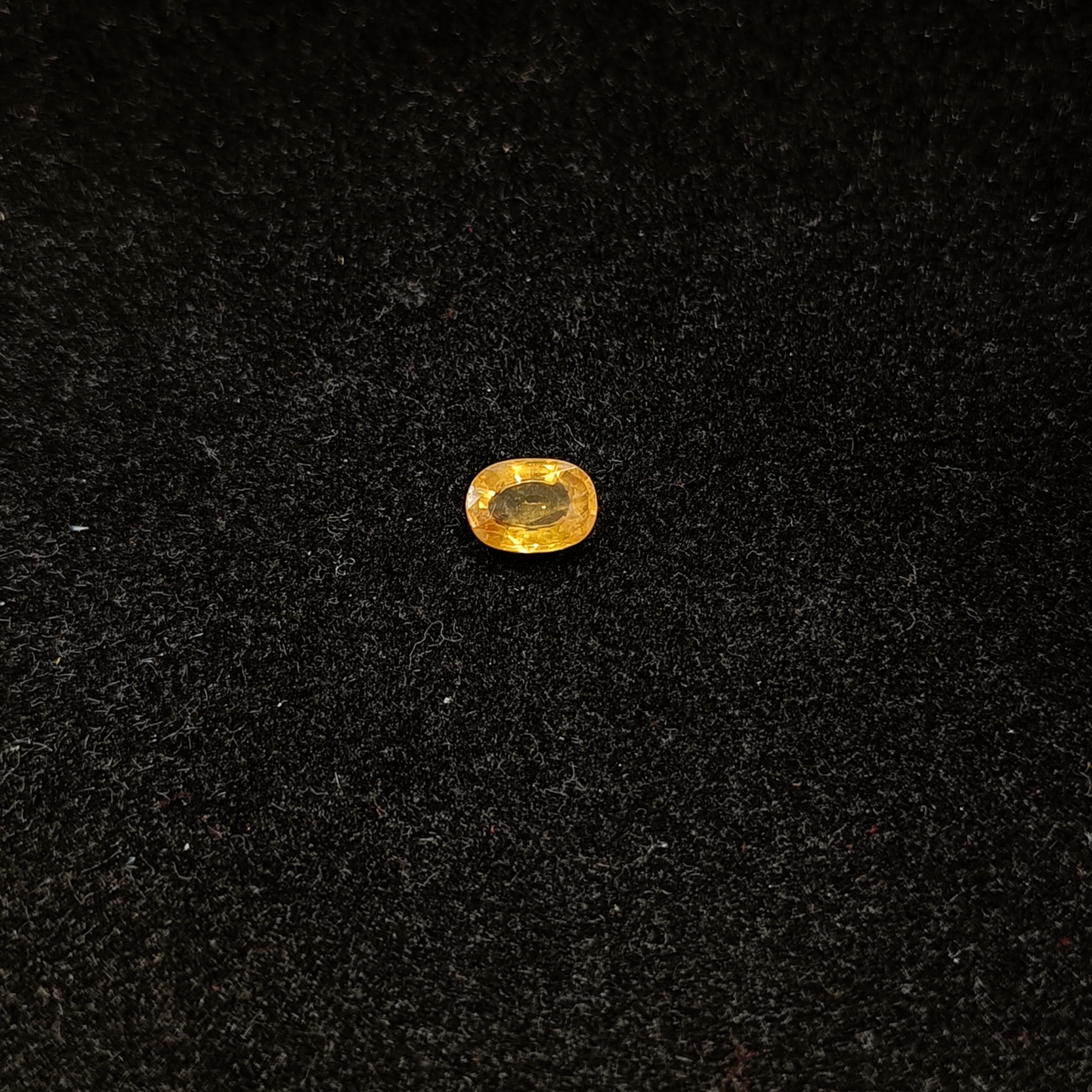 Yellow Sapphire - 2.60 Carats
