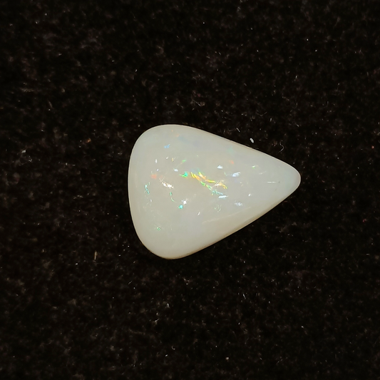 White Opal  - 5.35 Carats
