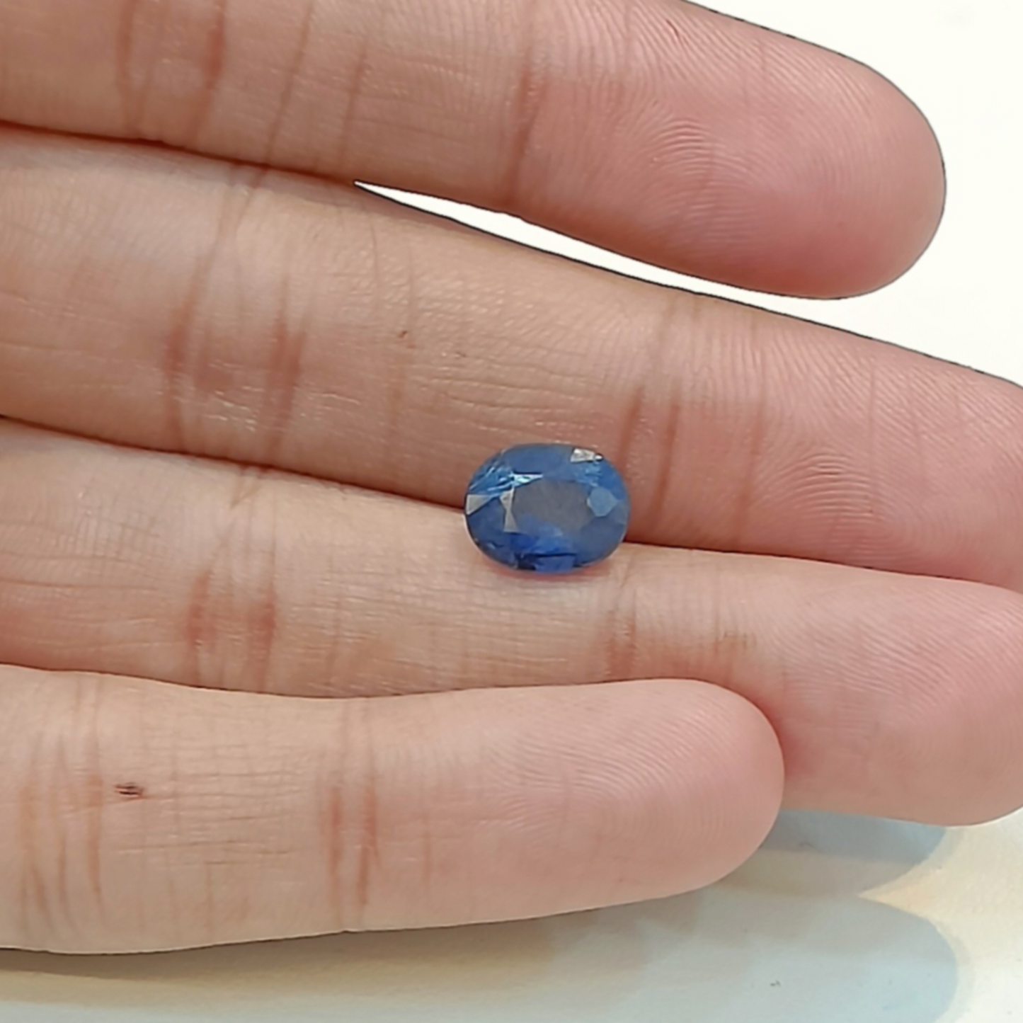 Blue Sapphire - 3.73 Carats