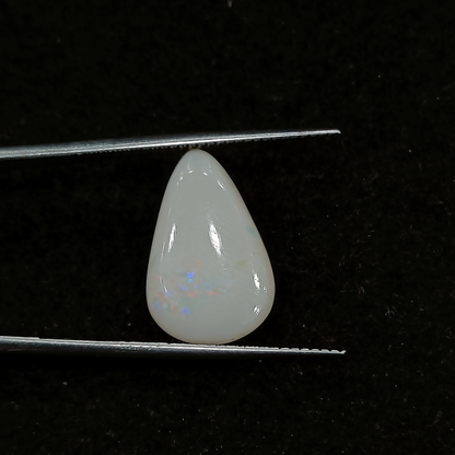 White Opal - 4.95 Carats