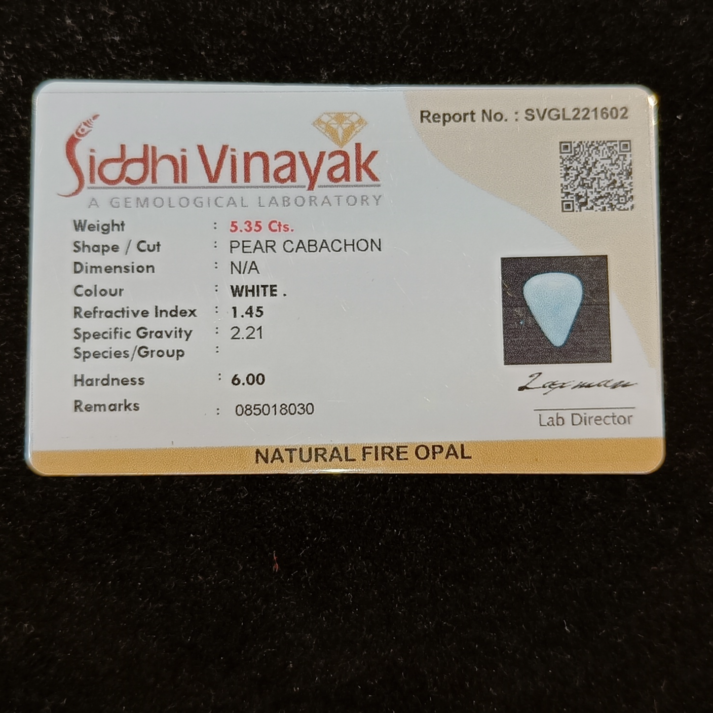 White Opal  - 5.35 Carats