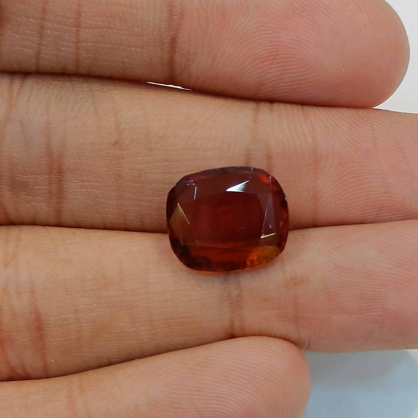 Hessonite (Gomed) - 9.00 Carats