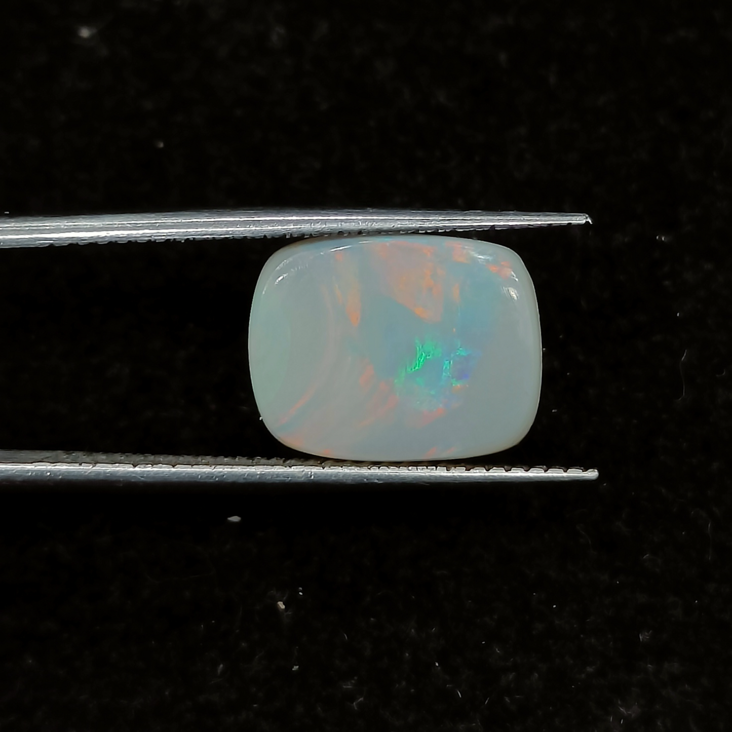 White Opal - 3.33 Carats