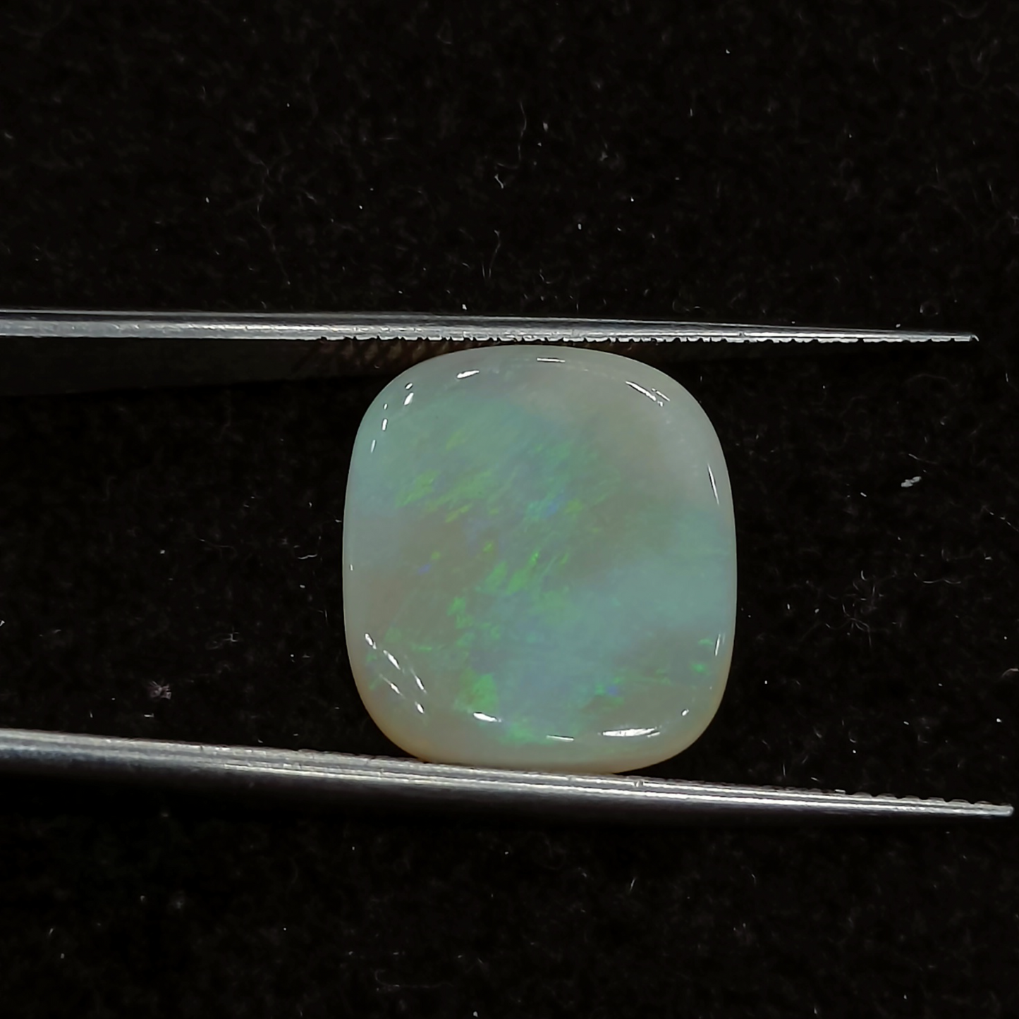 White Opal - 6.20 Carats