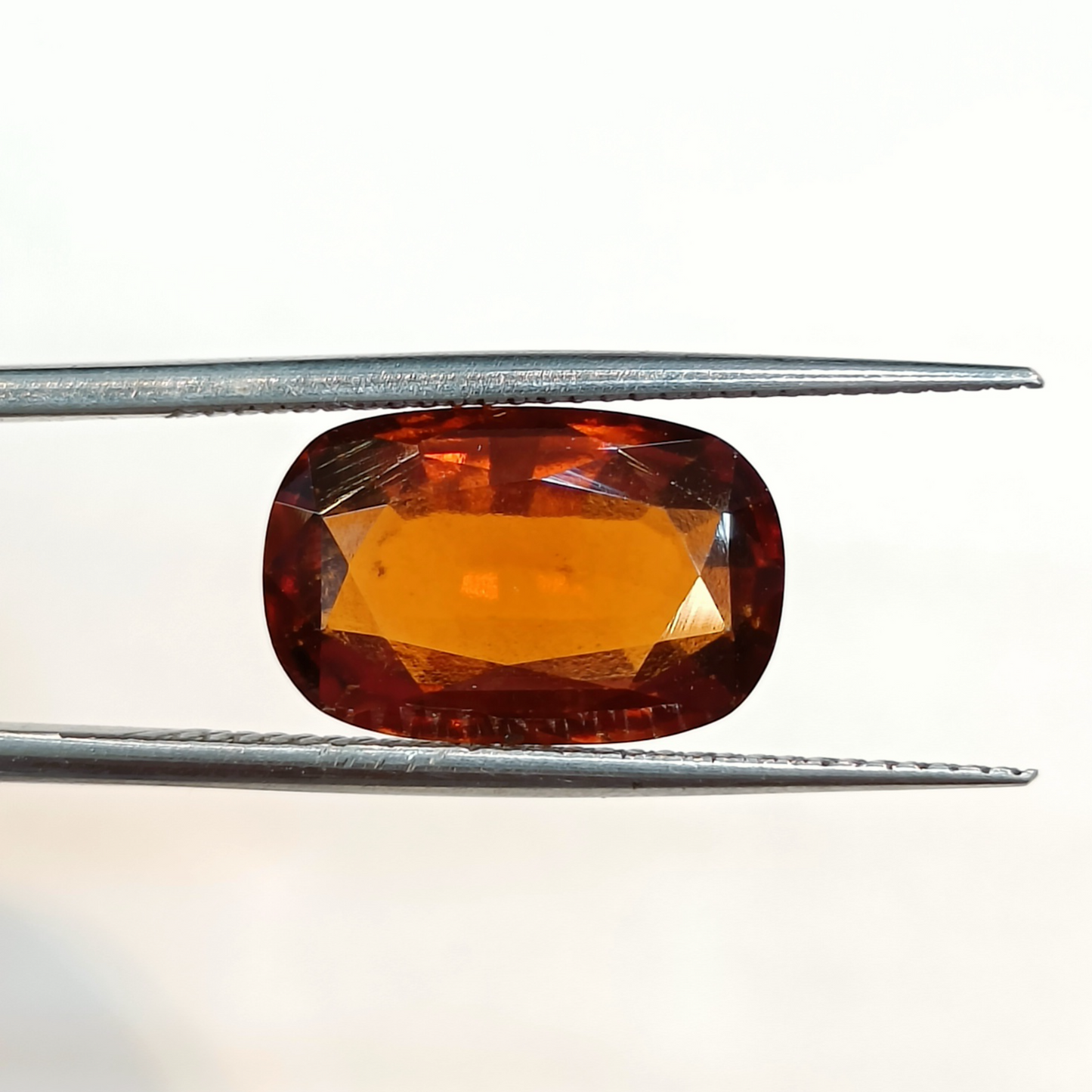 Hessonite (Gomed) - 8.30 Carats
