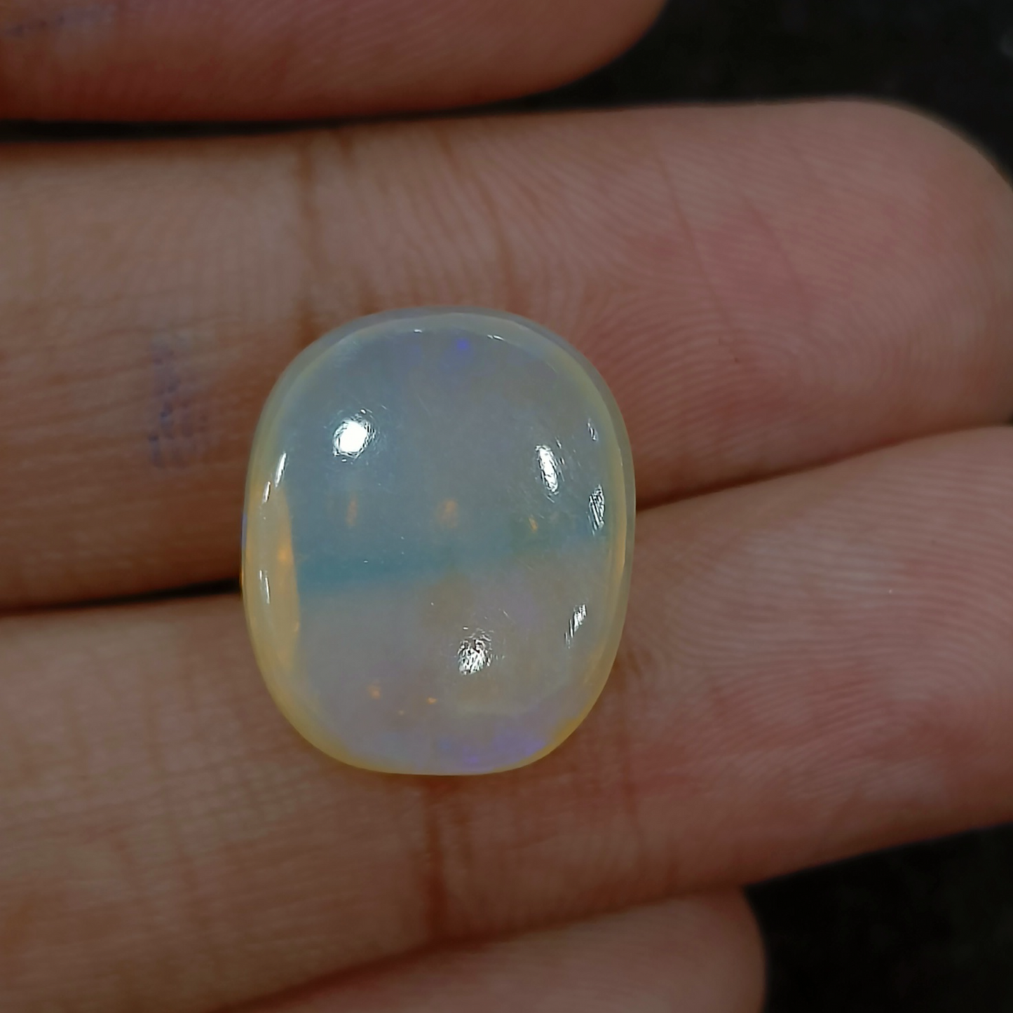 White Opal - 10.99 Carats