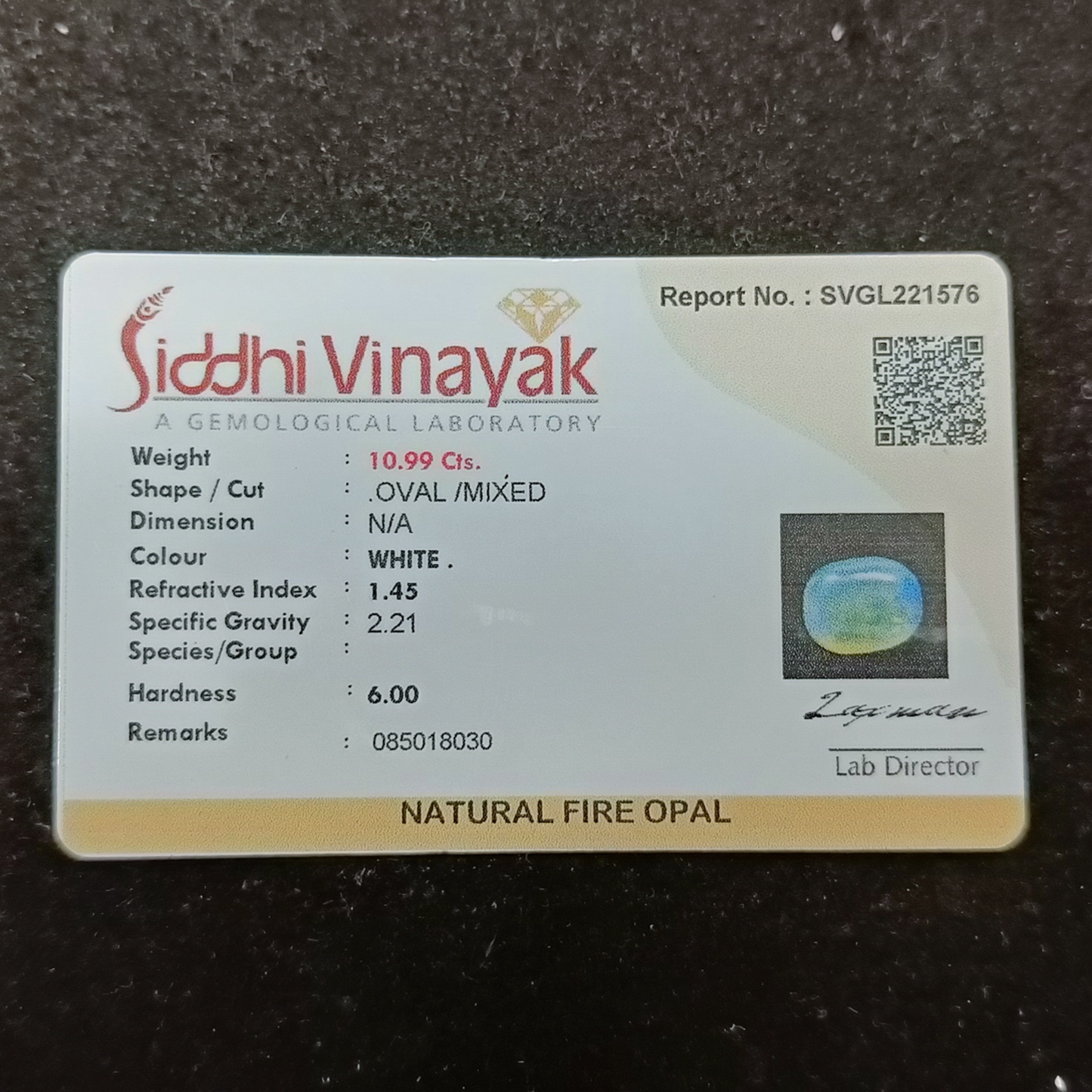White Opal - 10.99 Carats
