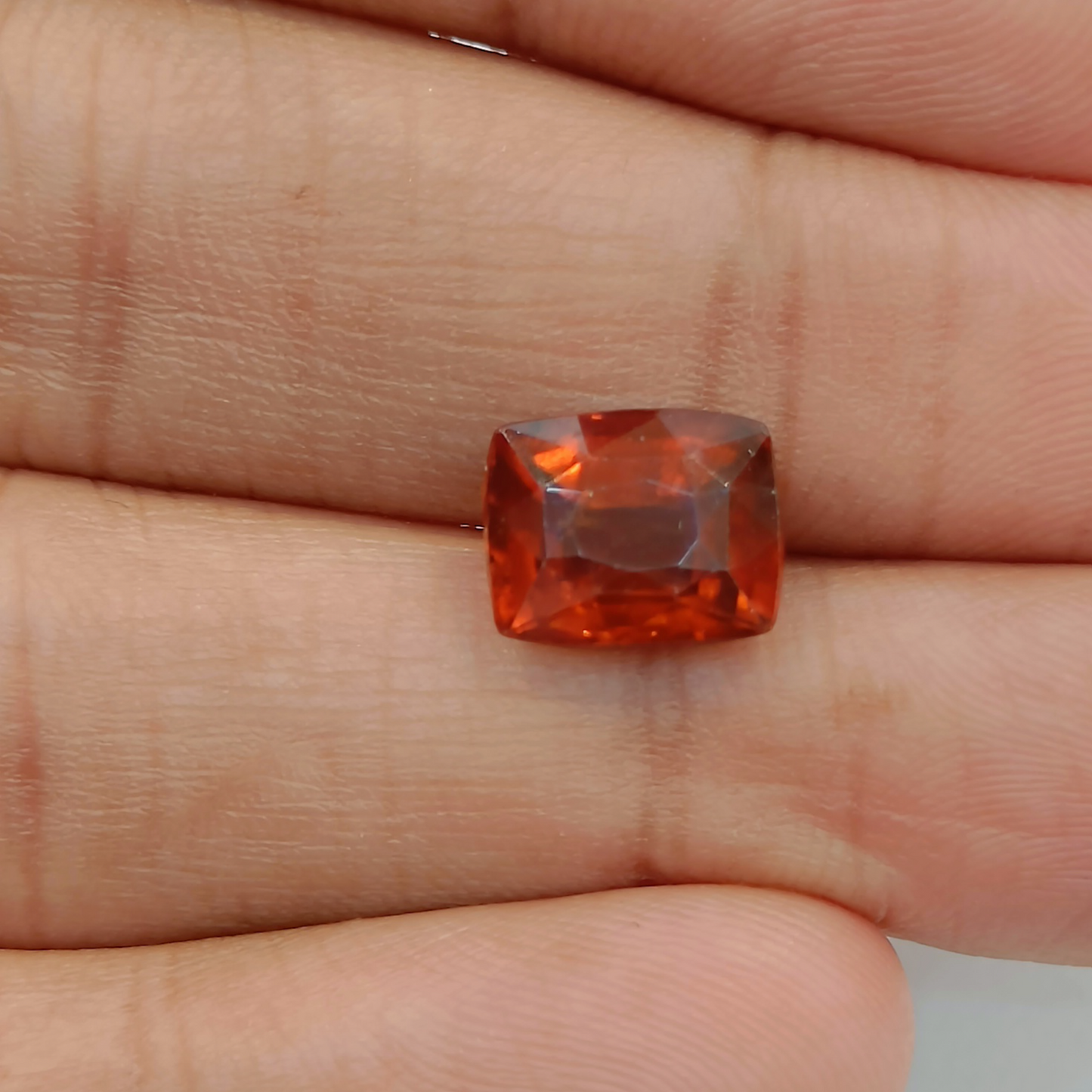 Hessonite (Gomed) - 4.98 Carats