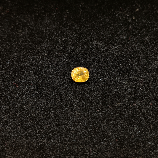 Yellow Sapphire - 3.00 Carats