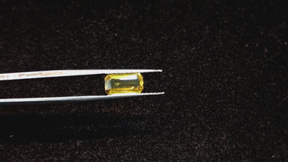 Yellow Sapphire - 2.07 Carats