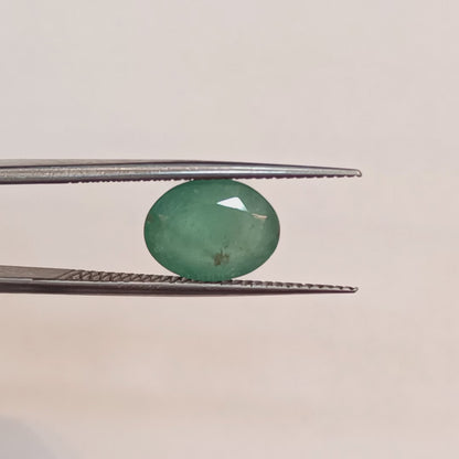 Emerald (Panna) - 3.30 Carats